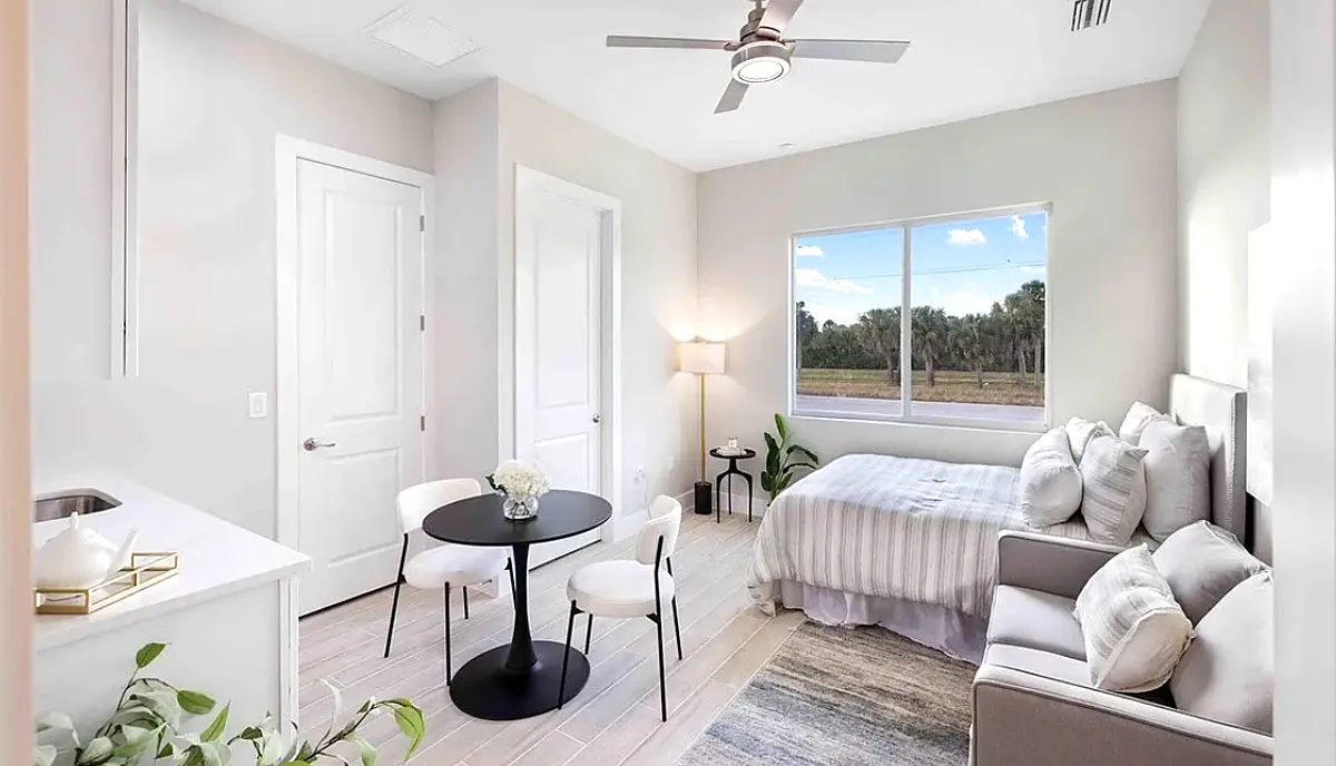 Studio in-law suite with kitchenette